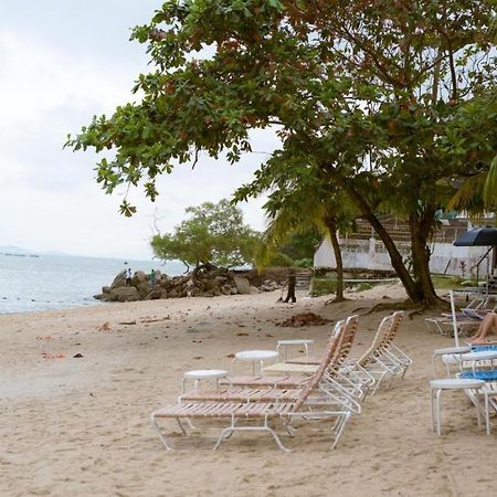 17 Jazz Sweet Beachfront Resort Tanjung Bungah (Penang) Exterior foto